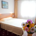 Hotel Coop Rozhen 3*