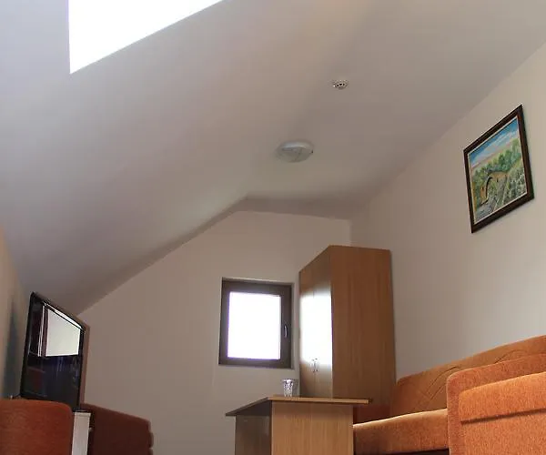 Coop Rozhen Pamporovo